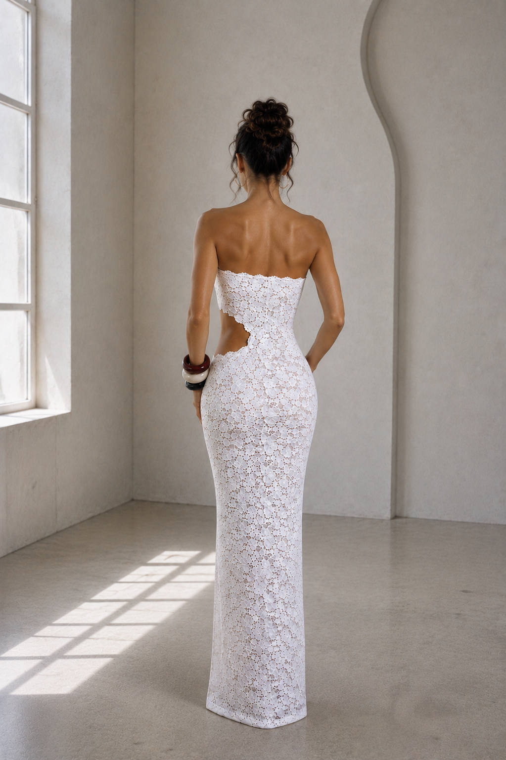 Valerie Lace Strapless Maxi Dress