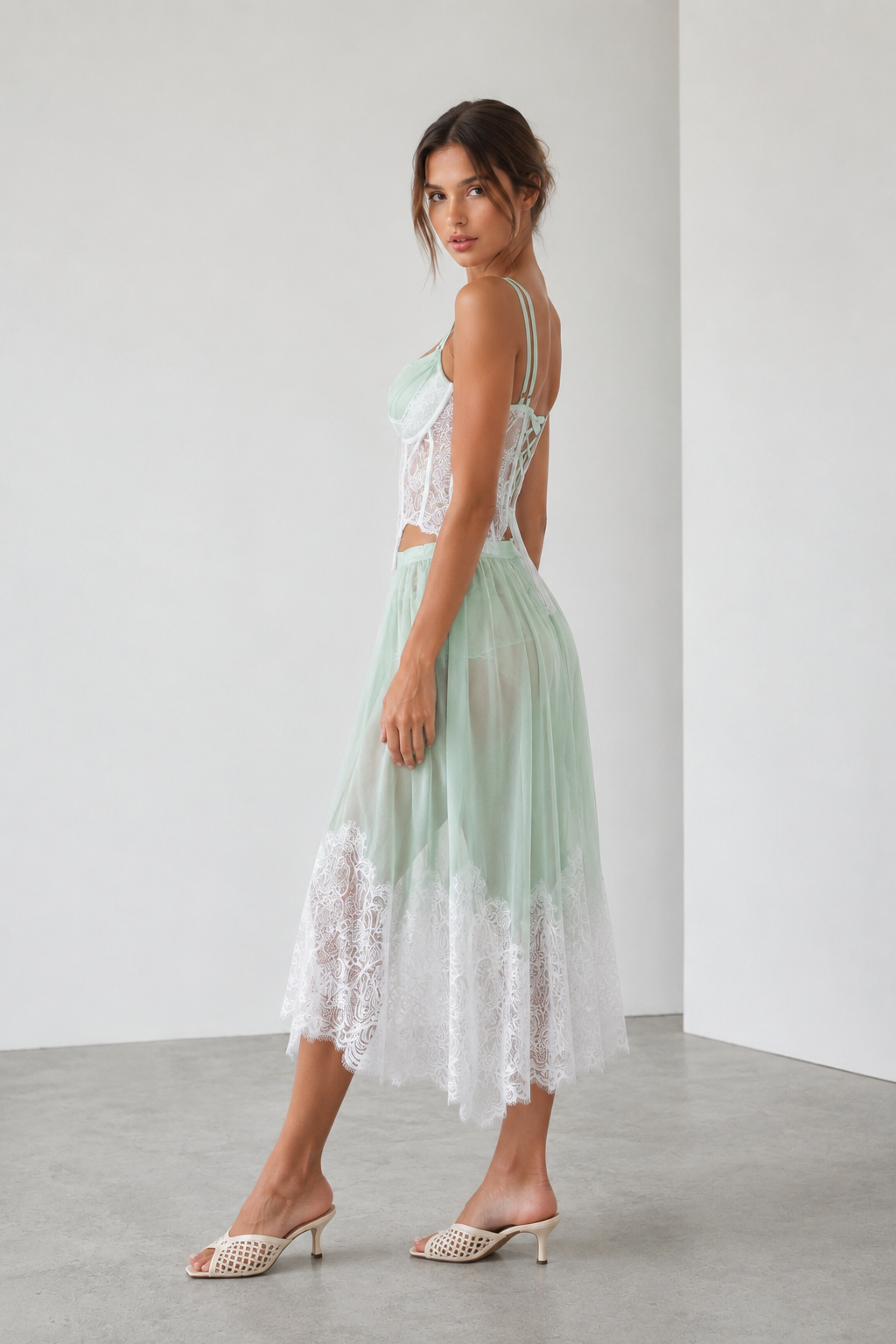 Élodie Mint Lace Corset & Chiffon Midi Skirt Set